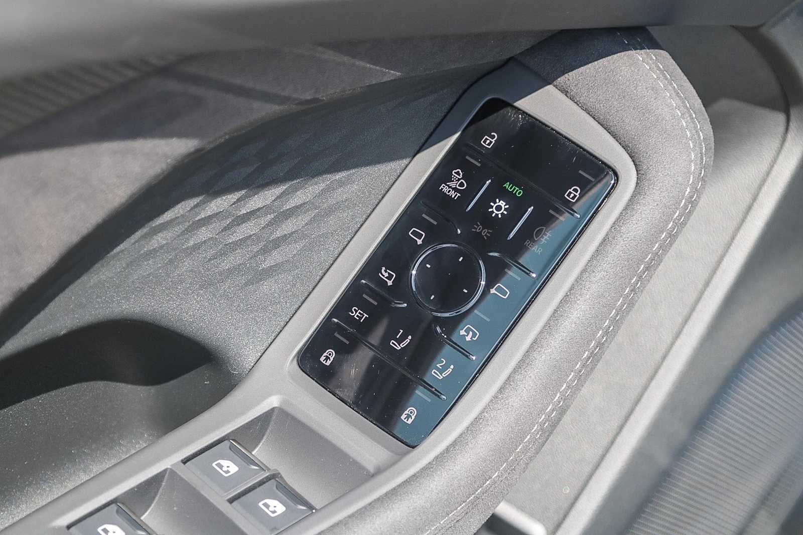 Thumbnail: 2025 Audi S5 - 22