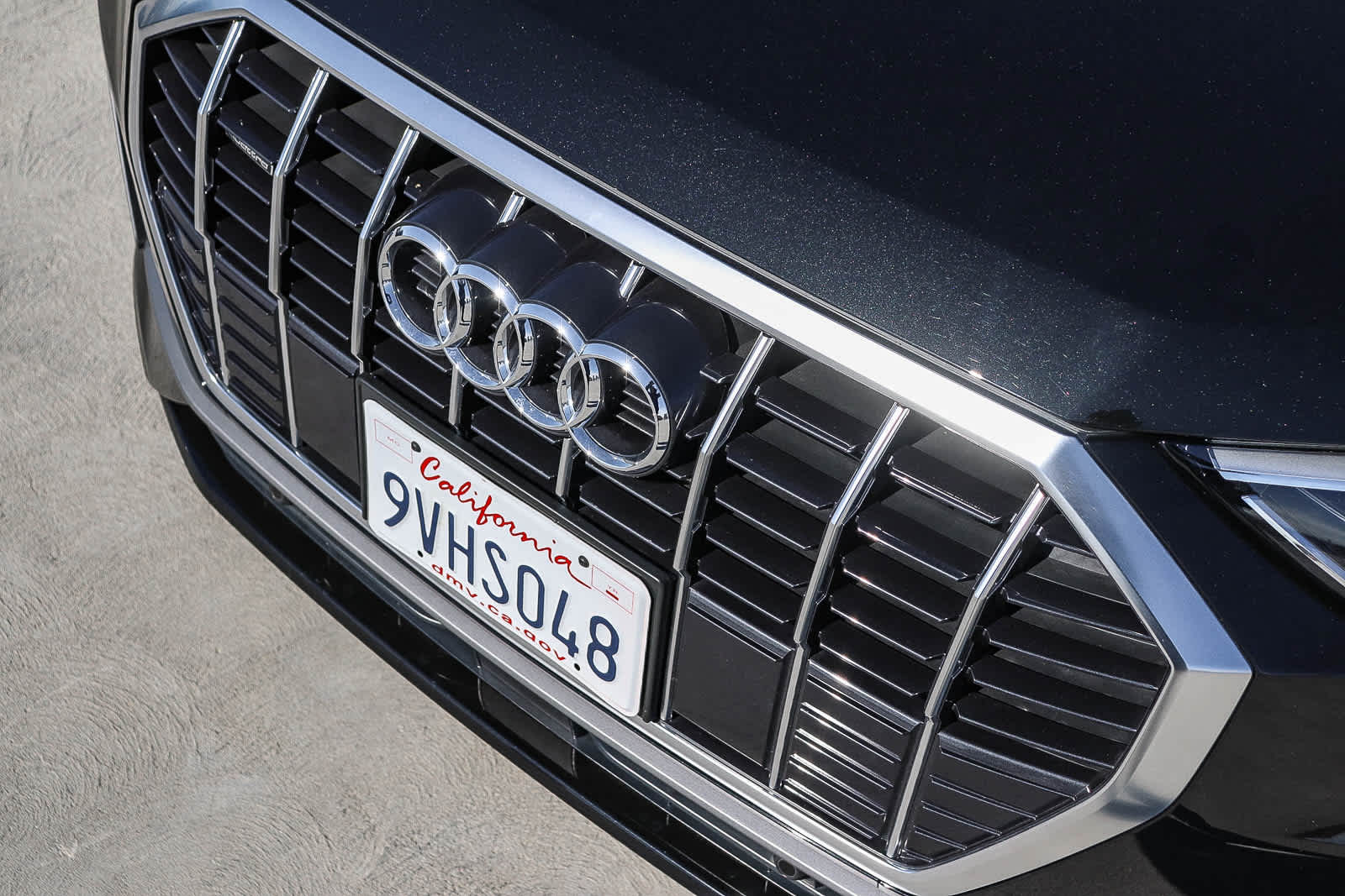 Thumbnail: 2025 Audi Q3 - 8