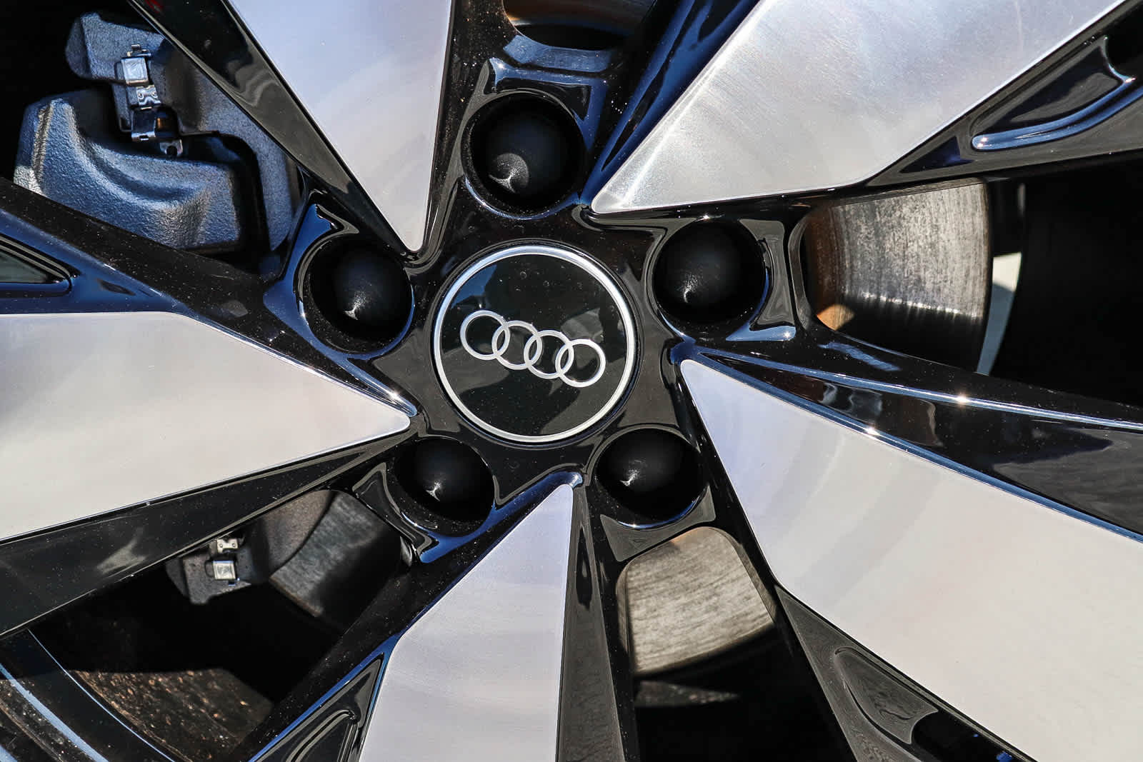 Thumbnail: 2025 Audi A5 - 15