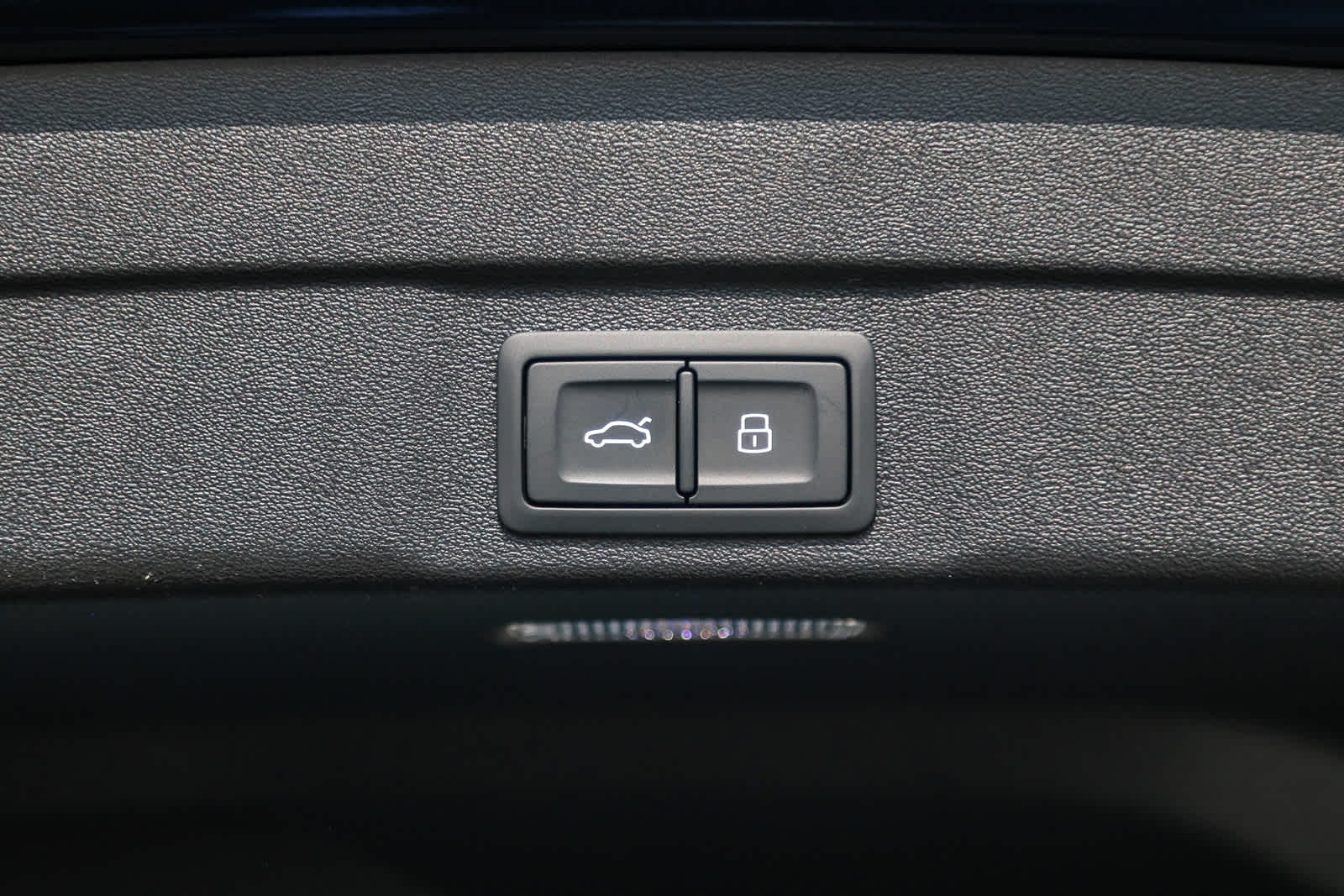 Thumbnail: 2025 Audi A5 - 38