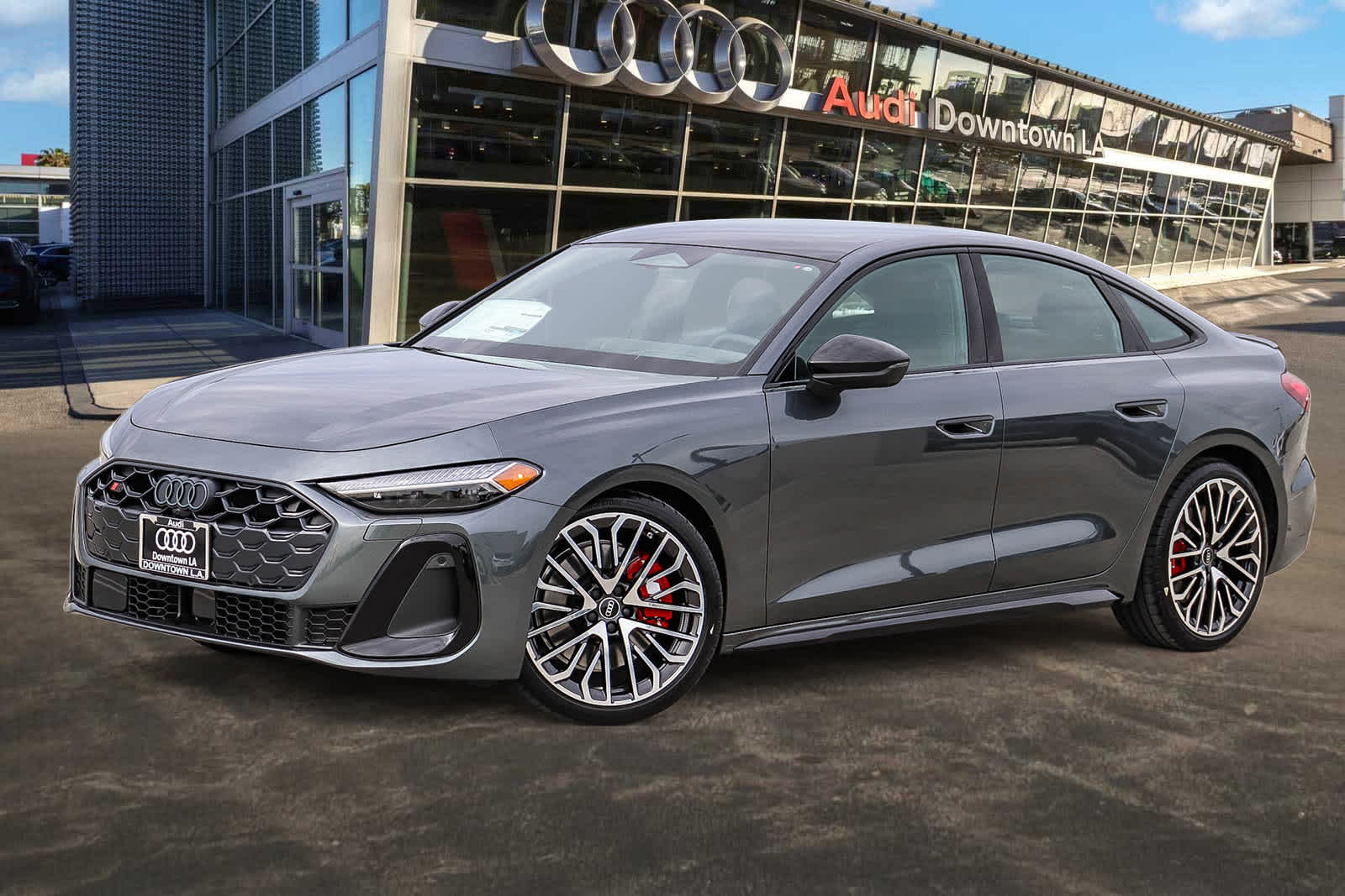 Thumbnail: 2025 Audi S5 - 1