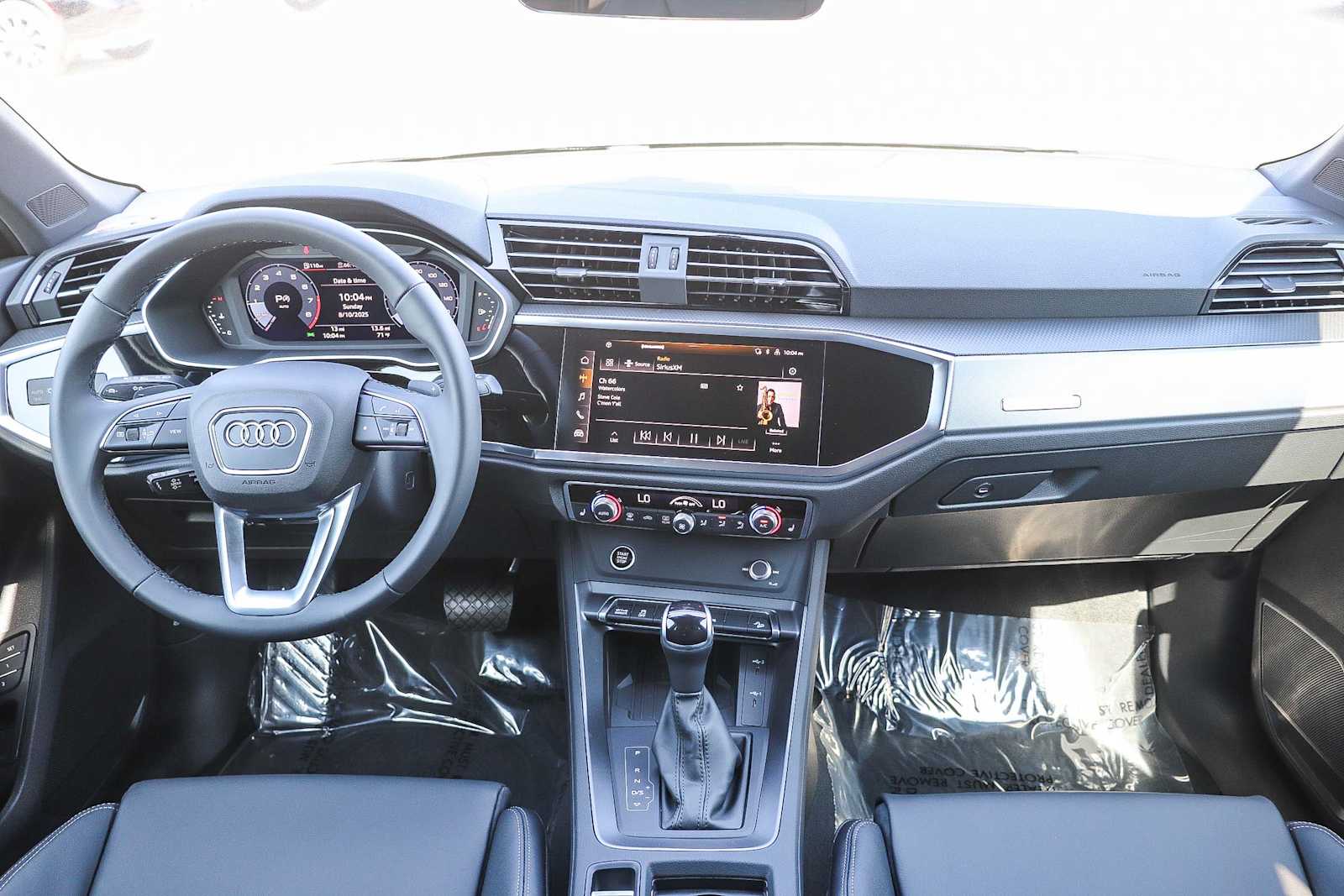 Thumbnail: 2025 Audi Q3 - 13