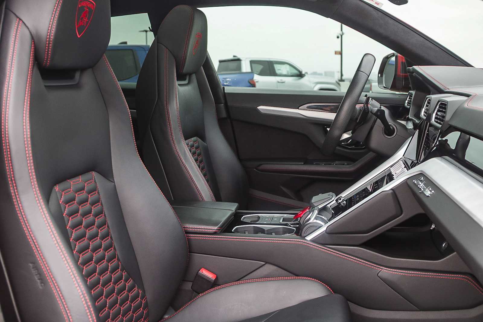 Thumbnail: 2021 Lamborghini Urus - 19