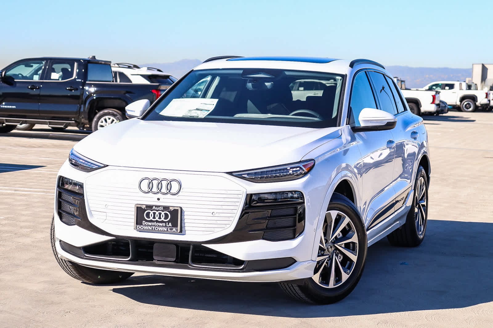2025 Audi Q6 e-tron Premium -
                  Los Angeles, CA