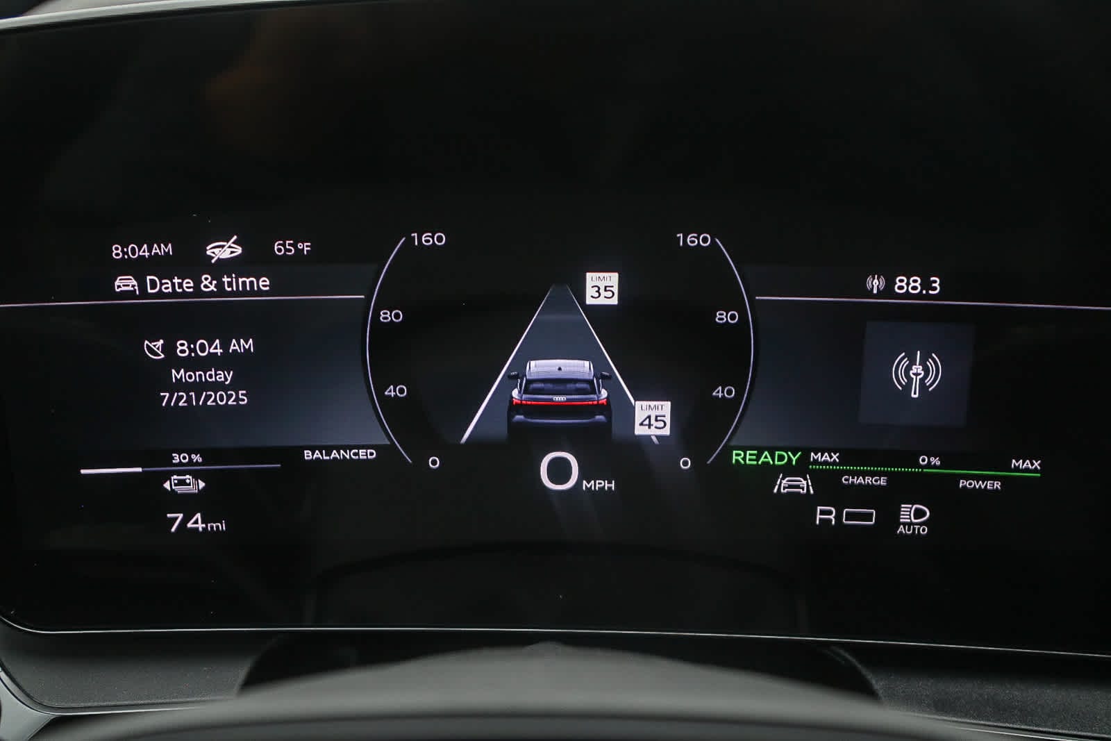 Thumbnail: 2025 Audi SQ6 e-tron - 24