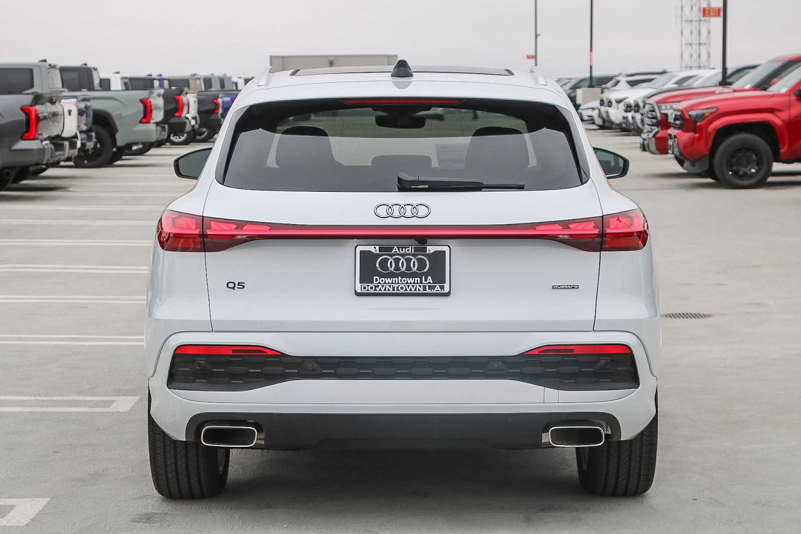Thumbnail: 2025 Audi Q5 - 7