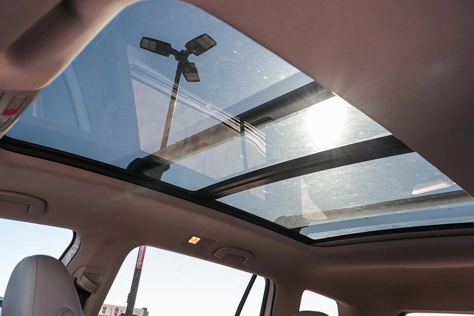 Thumbnail: 2018 Volkswagen Atlas - 33