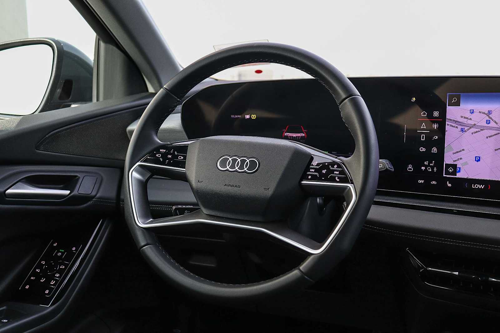 Thumbnail: 2025 Audi Q6 e-tron - 20