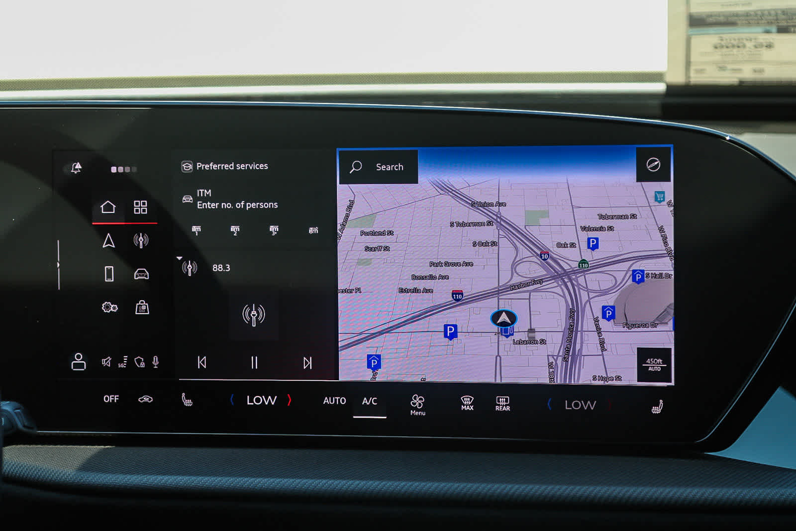 Thumbnail: 2025 Audi SQ5 - 14