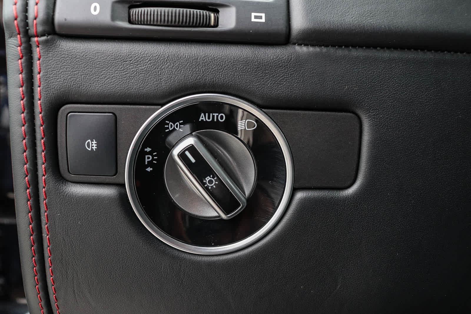 Thumbnail: 2017 Mercedes-Benz G-Class - 31