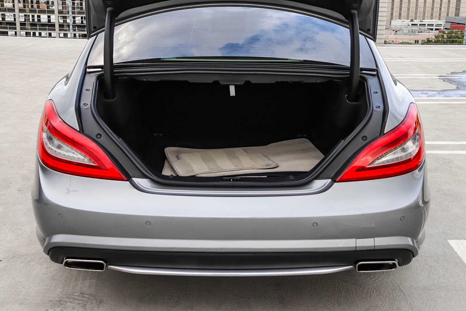 Thumbnail: 2013 Mercedes-Benz CLS - 35