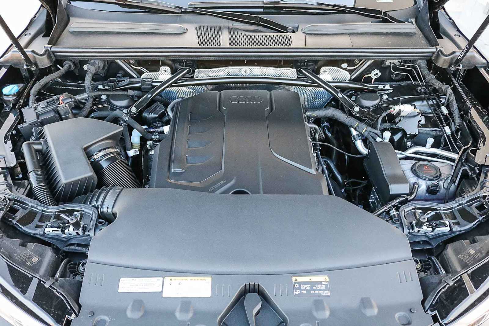 Thumbnail: 2025 Audi Q5 - 39