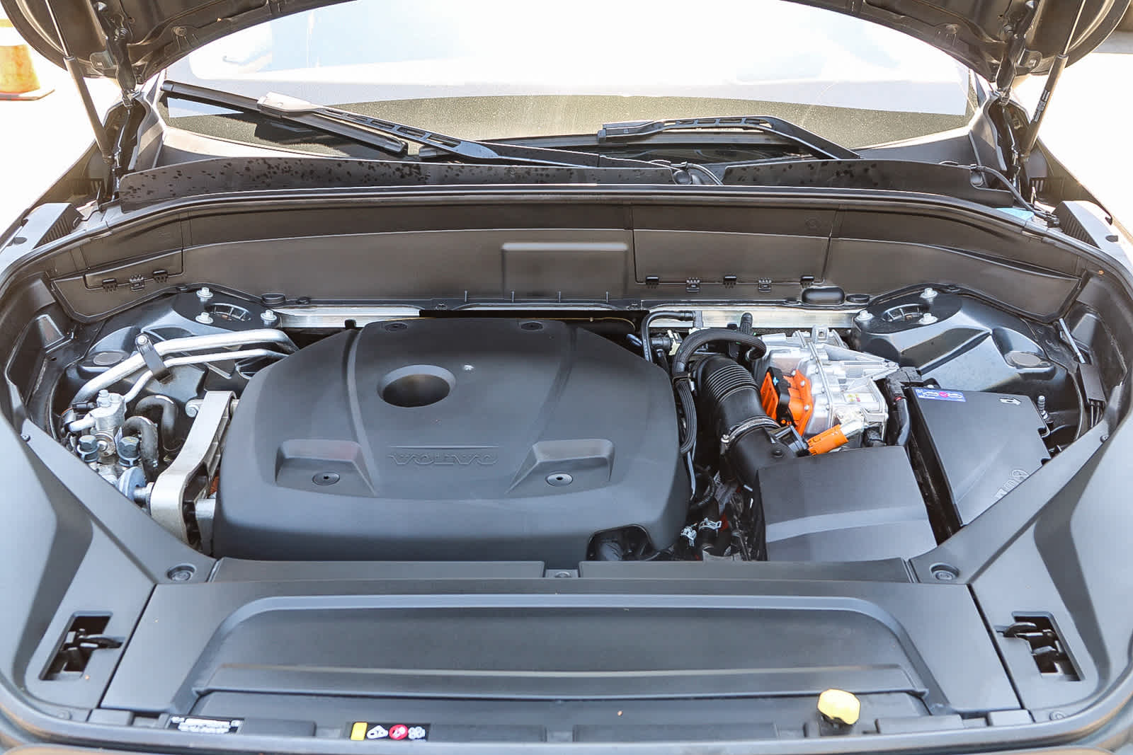 Thumbnail: 2022 Volvo XC90 - 29