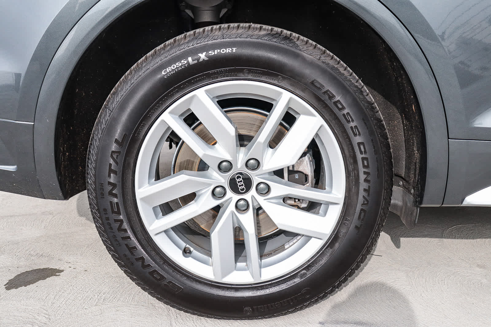 Thumbnail: 2023 Audi Q5 - 8