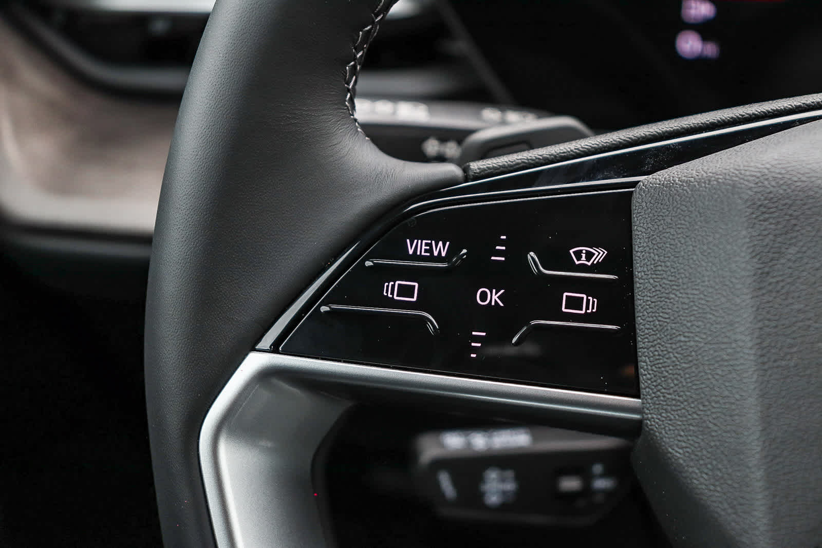 Thumbnail: 2025 Audi Q5 - 18