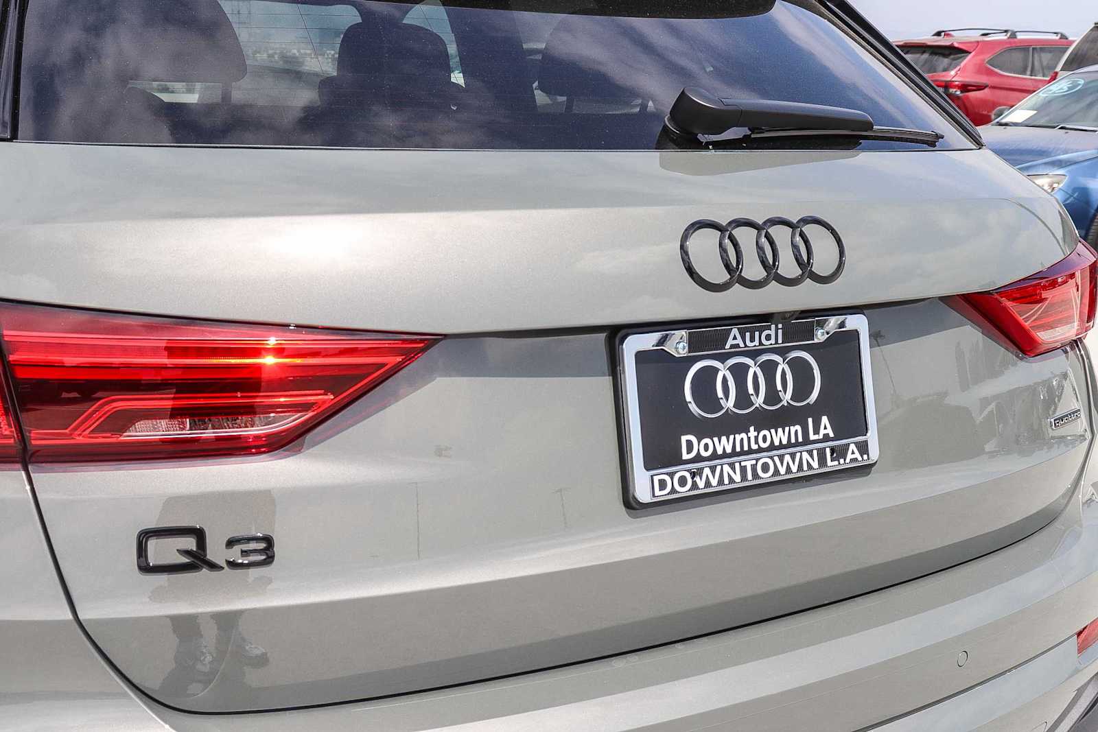 Thumbnail: 2025 Audi Q3 - 8