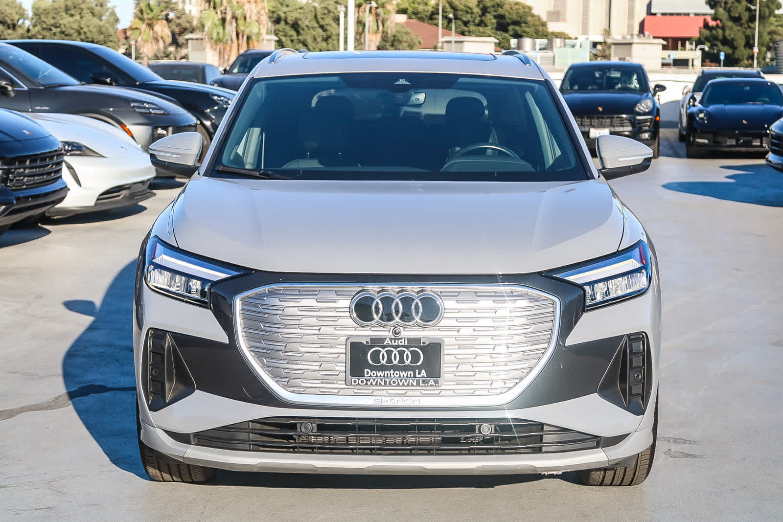 Thumbnail: 2023 Audi Q4 e-tron - 2
