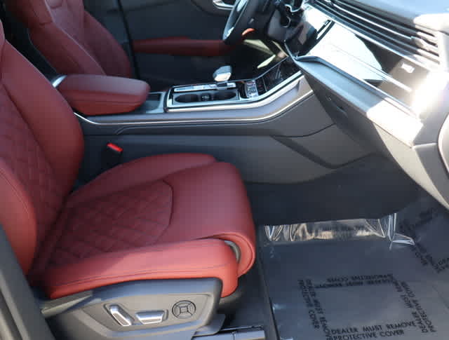 2024 Audi SQ8 Prestige 11