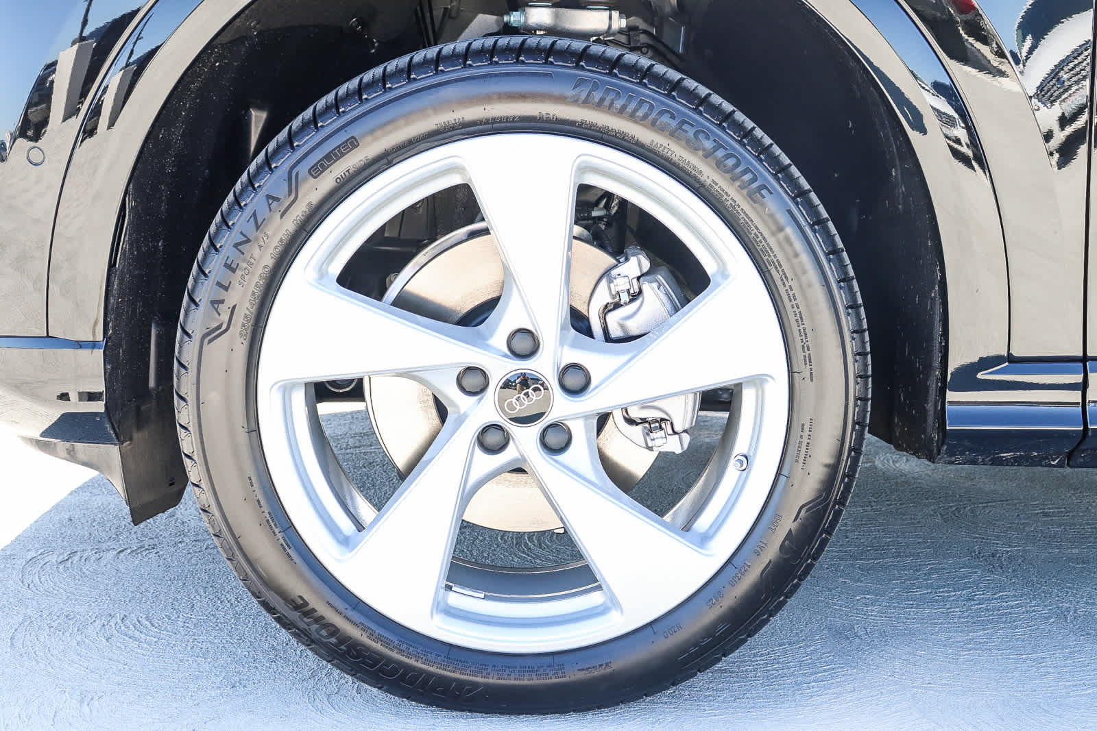 Thumbnail: 2025 Audi Q5 - 14