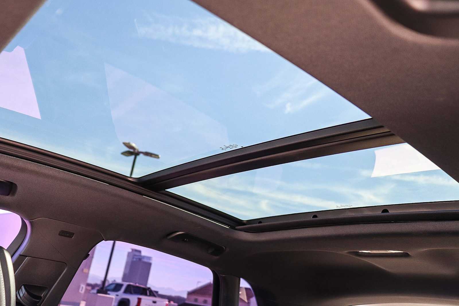 Thumbnail: 2021 Audi Q3 - 32