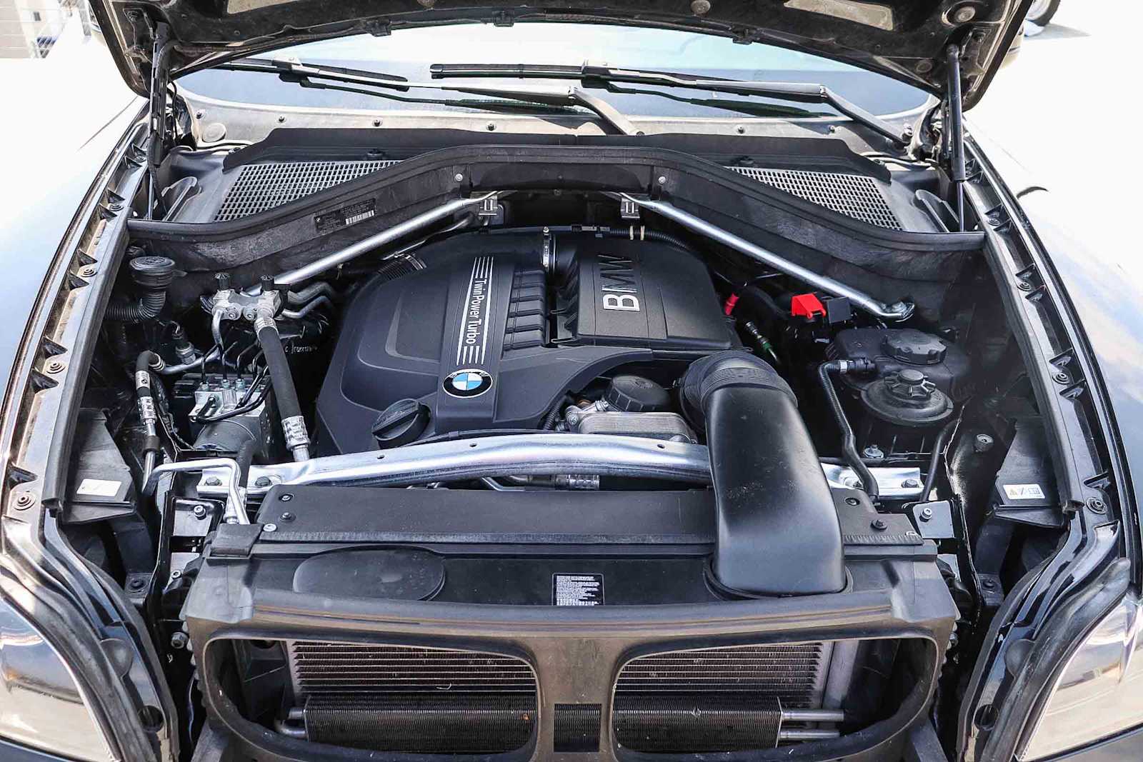 Thumbnail: 2014 BMW X6 - 38