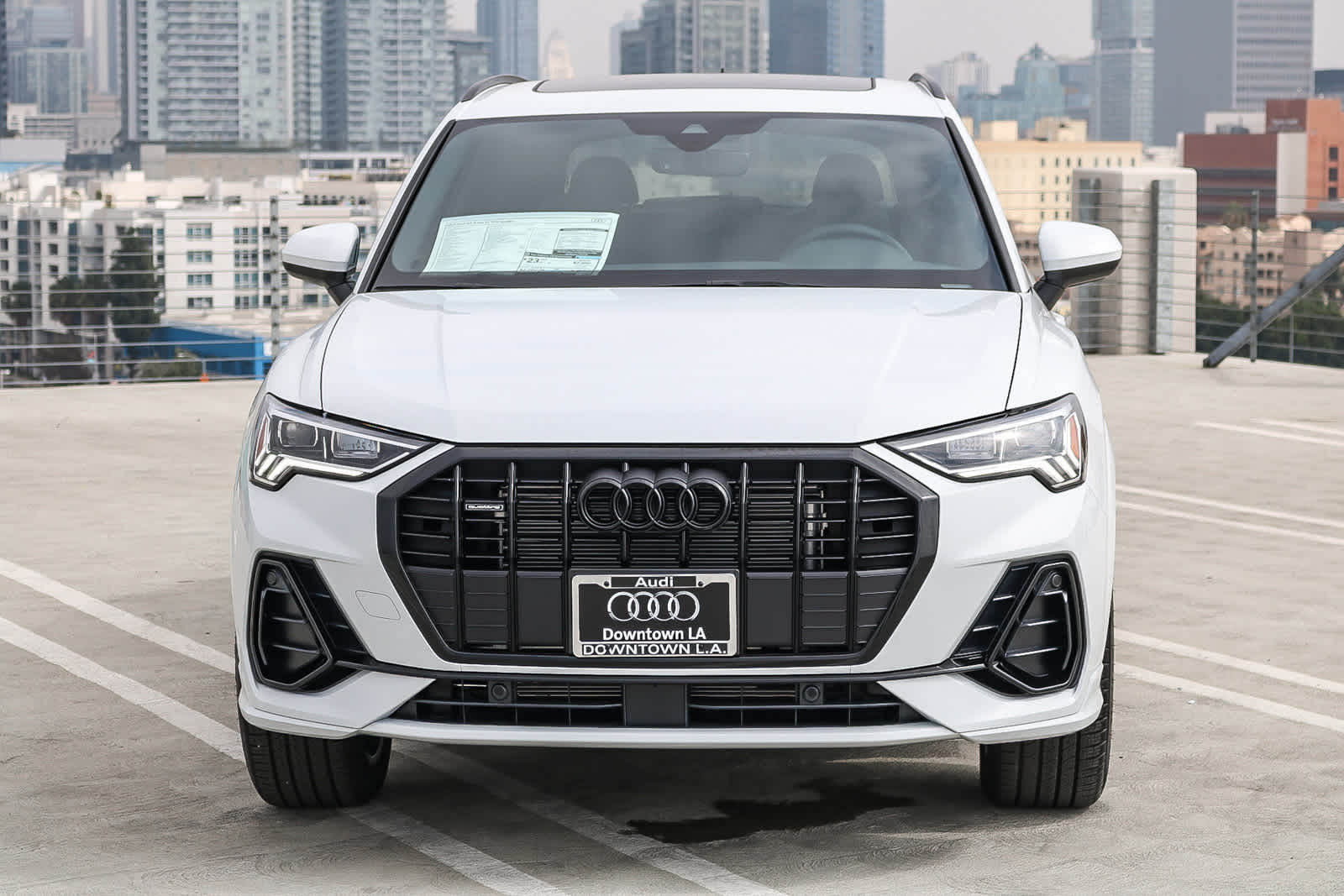 Thumbnail: 2025 Audi Q3 - 2