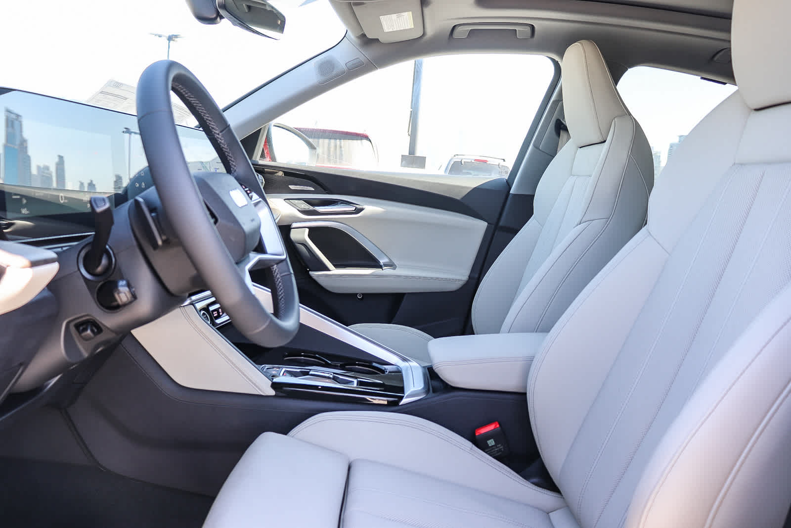 Thumbnail: 2025 Audi Q5 - 19