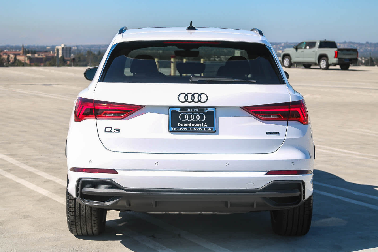 Thumbnail: 2025 Audi Q3 - 9