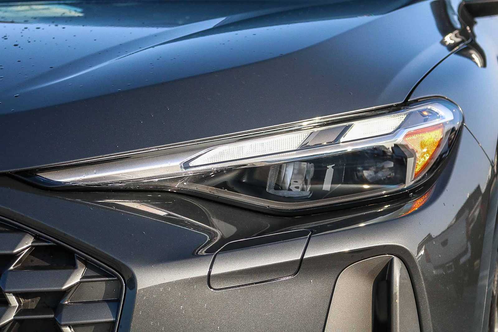 Thumbnail: 2025 Audi Q5 - 5