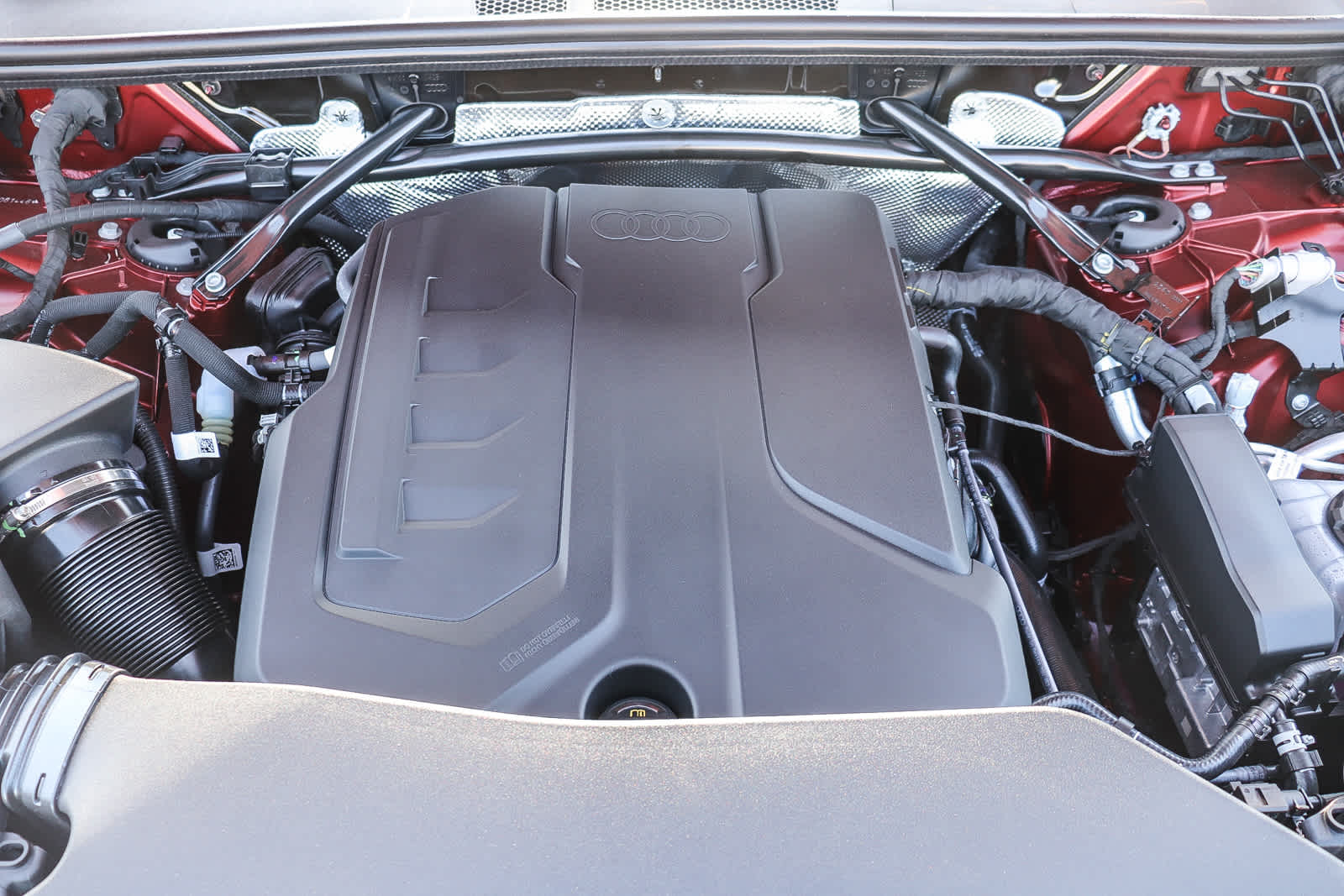 Thumbnail: 2025 Audi Q5 - 25