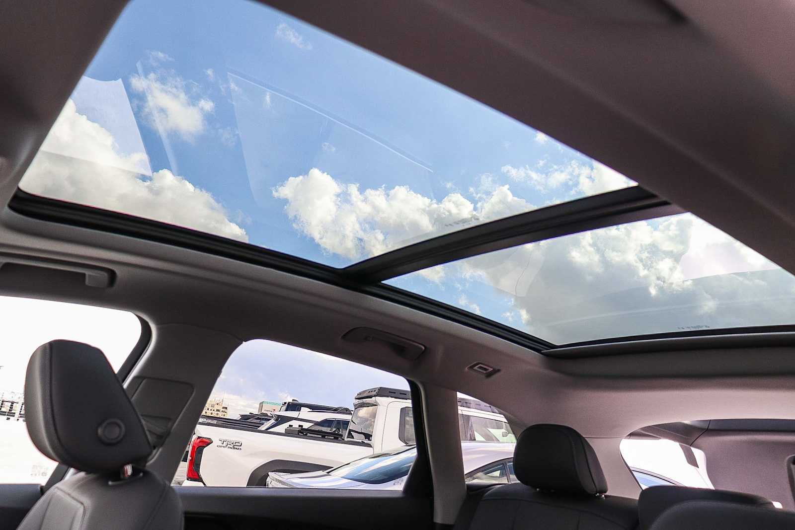 Thumbnail: 2025 Audi Q5 - 34