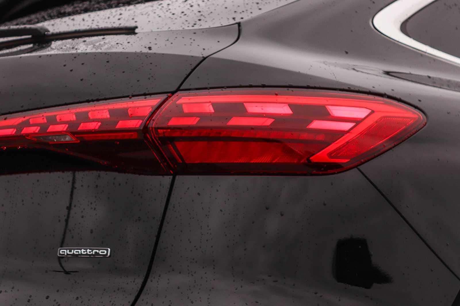 Thumbnail: 2026 Audi Q5 - 10