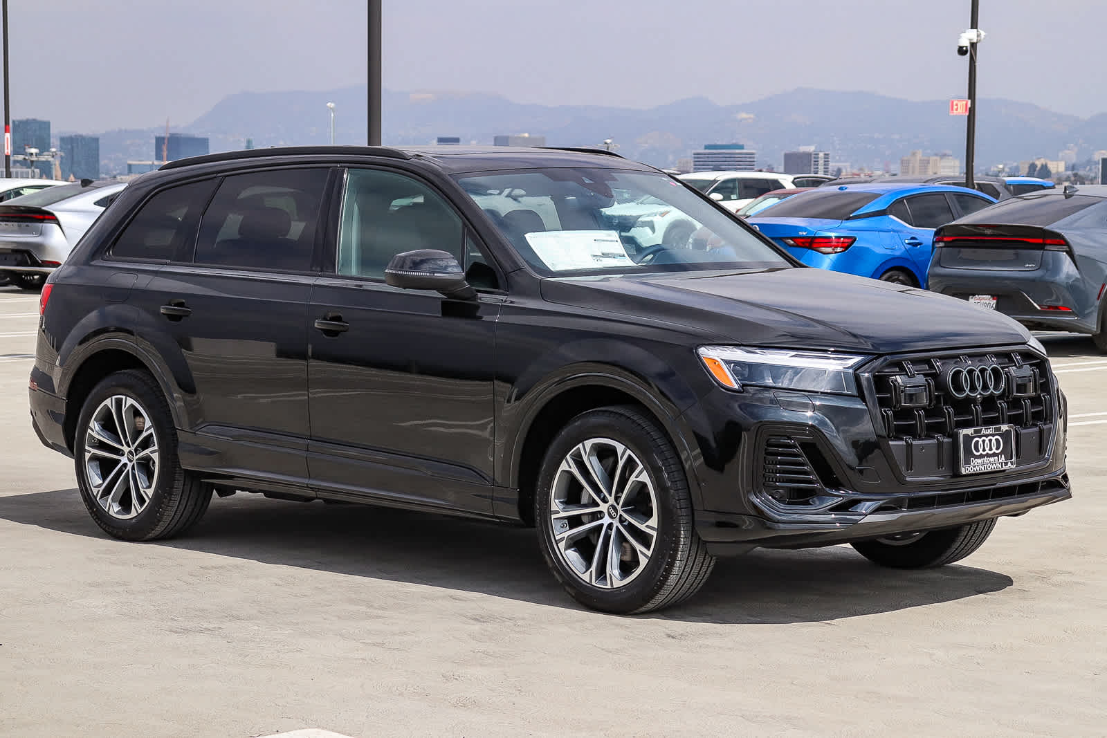 Thumbnail: 2026 Audi Q7 - 3