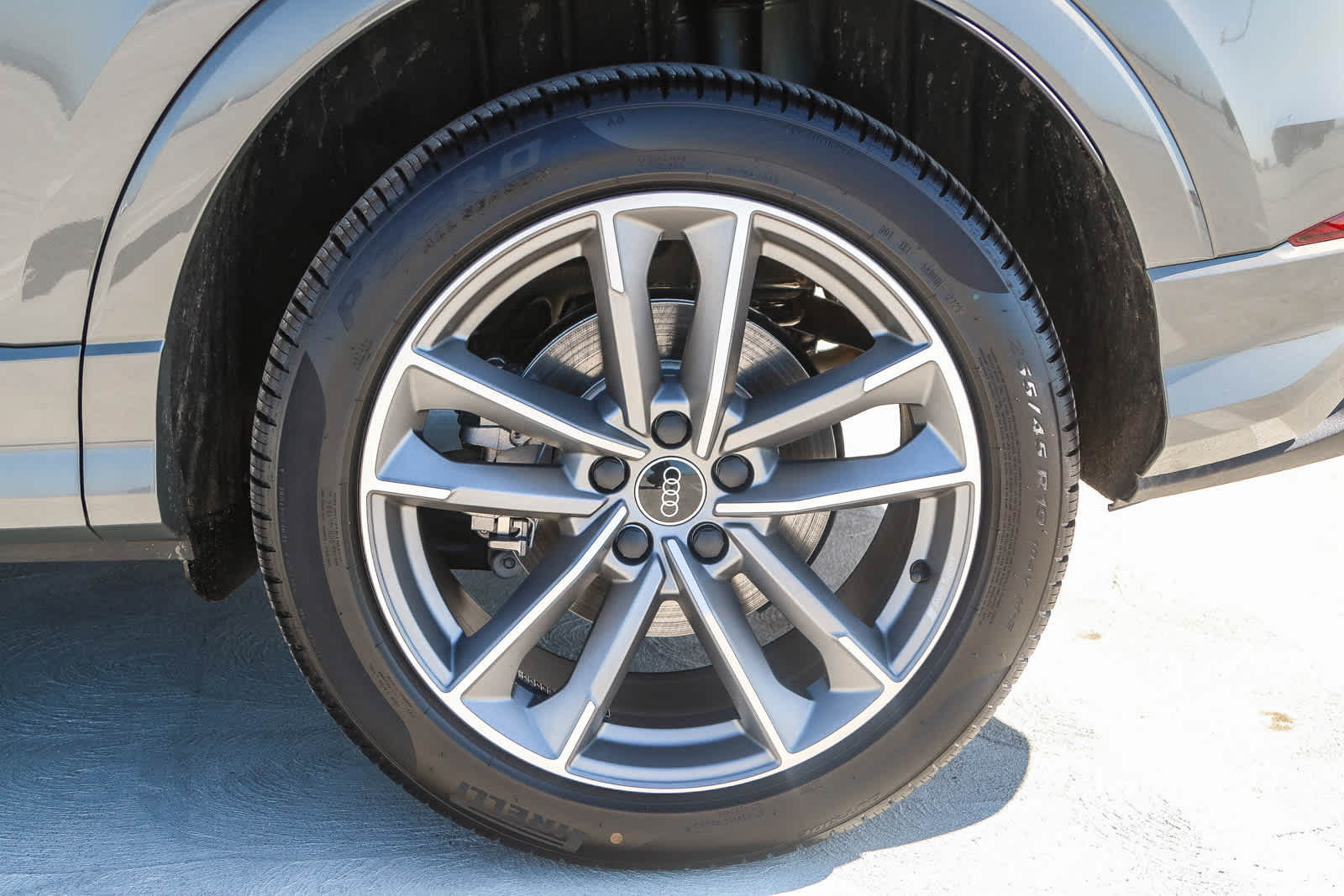 Thumbnail: 2025 Audi Q3 - 14