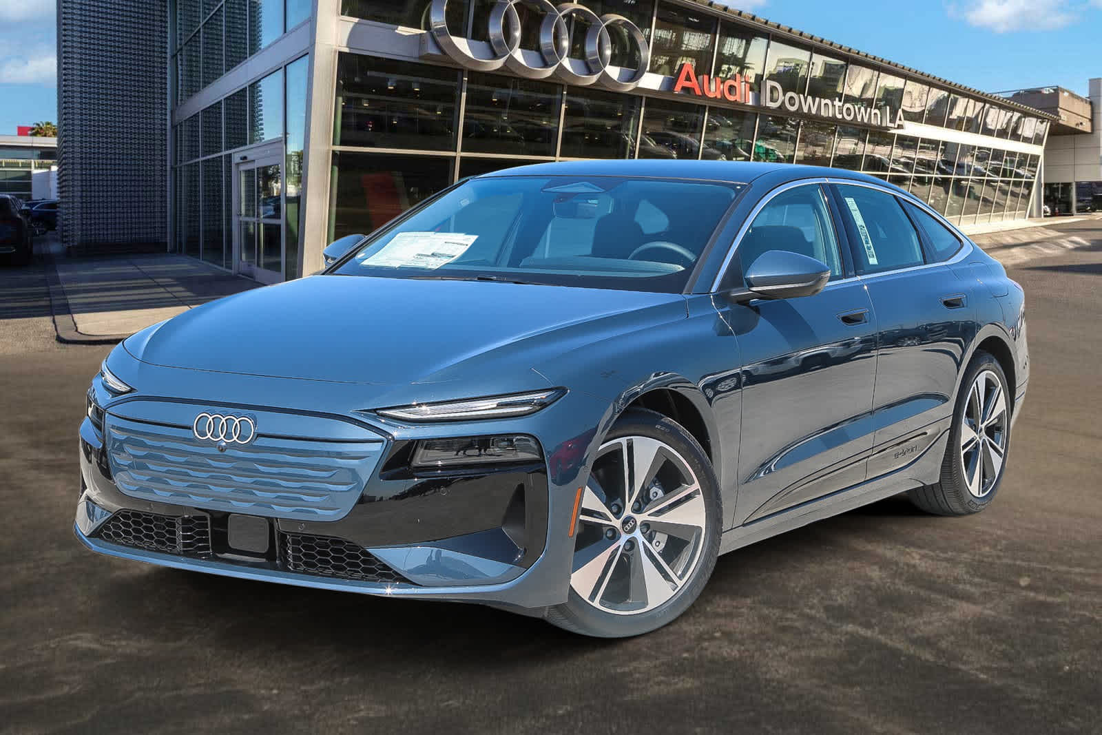 2025 Audi e-tron Premium -
                  Los Angeles, CA