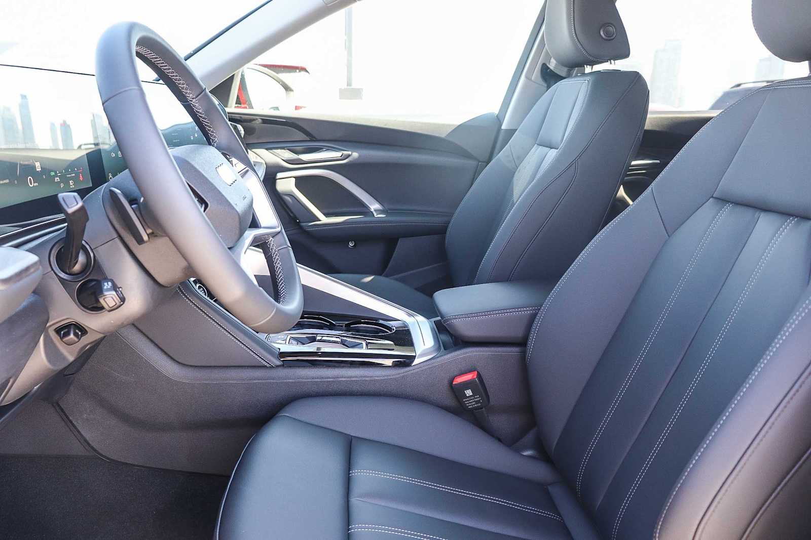 Thumbnail: 2025 Audi Q5 - 19