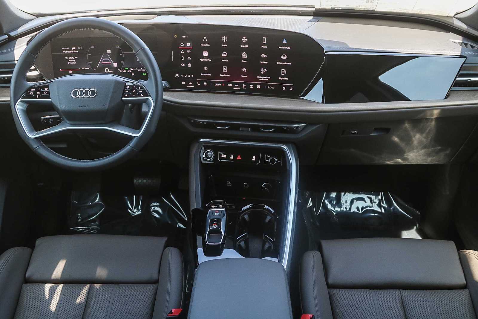 Thumbnail: 2025 Audi Q5 - 12