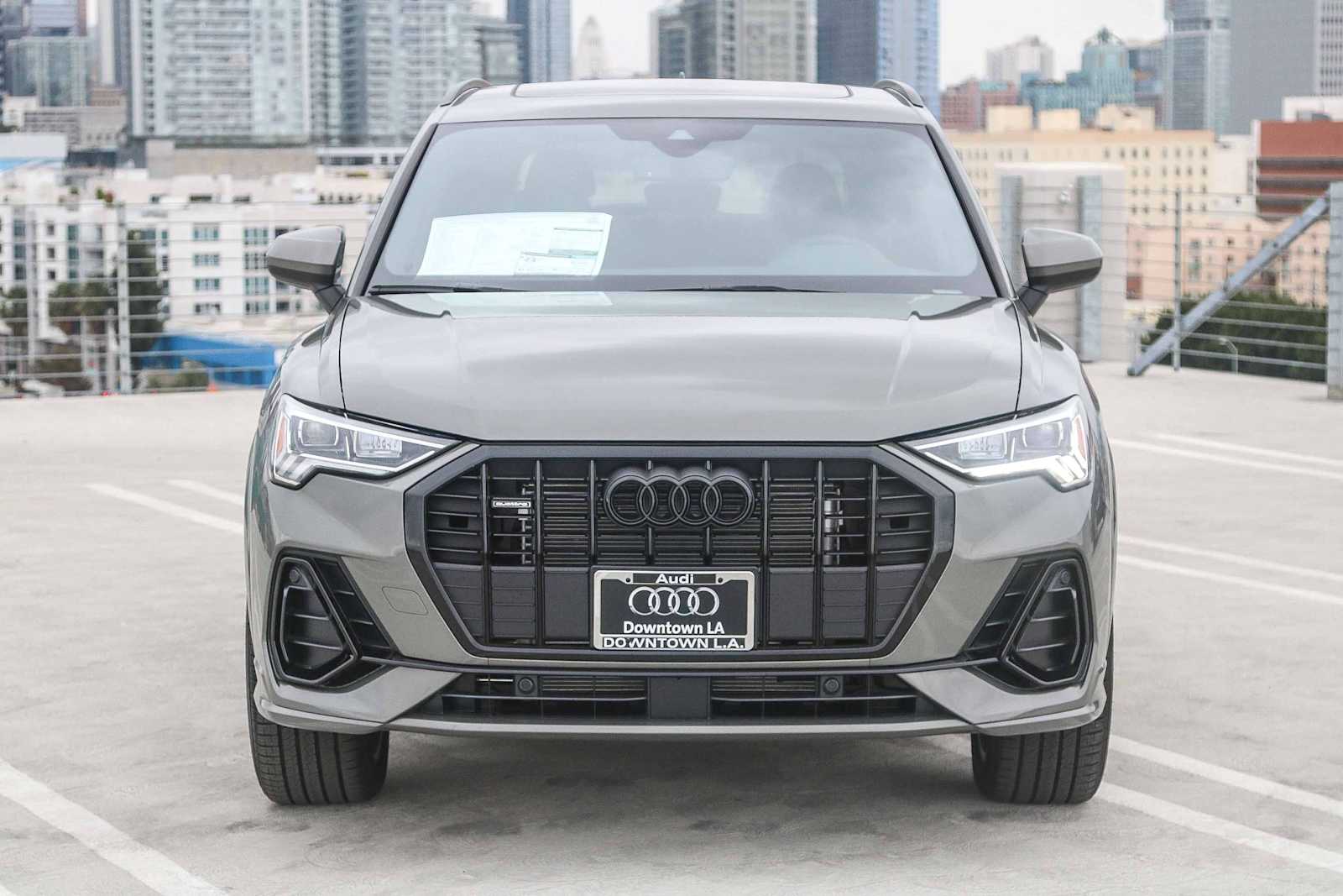 Thumbnail: 2025 Audi Q3 - 2