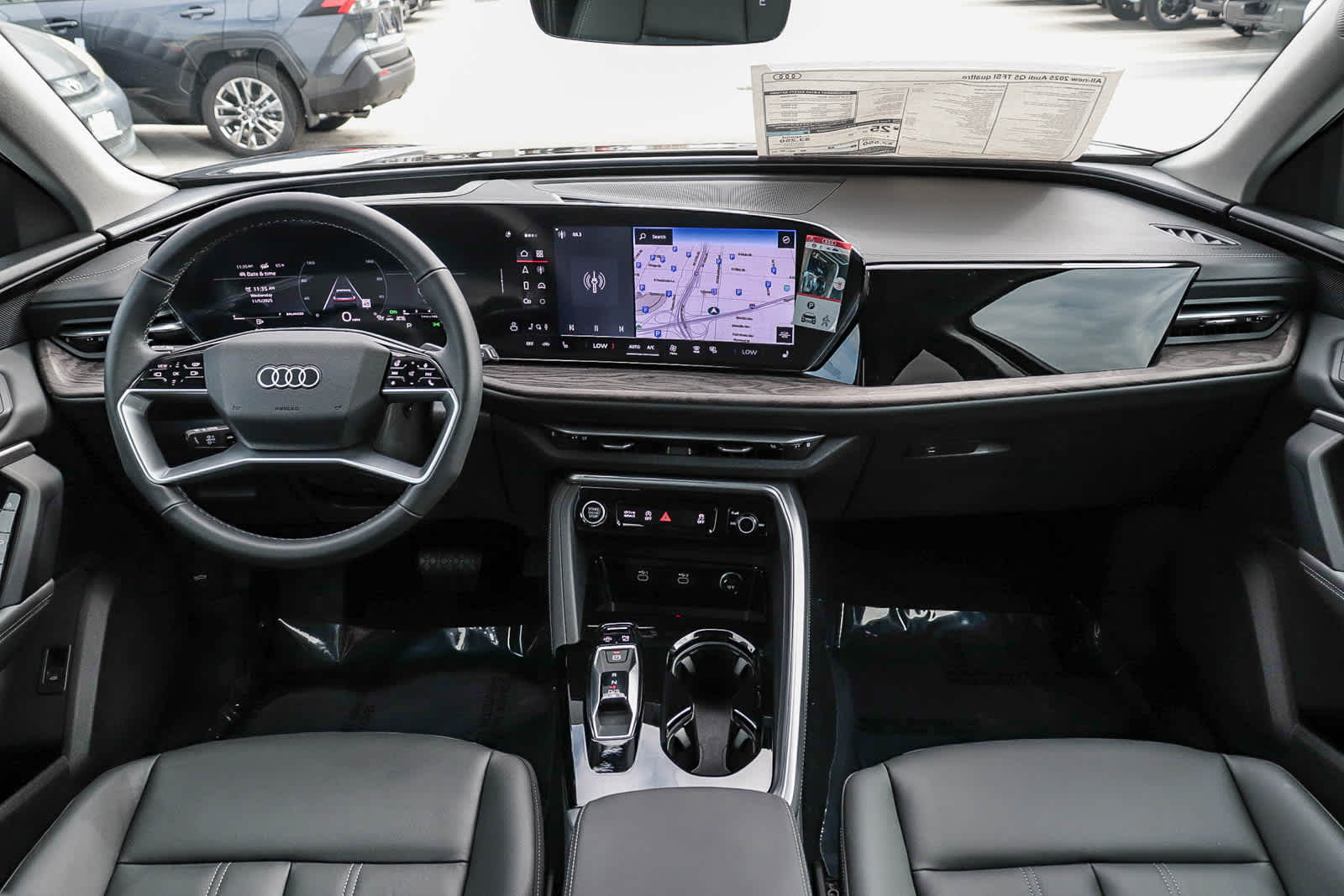 Thumbnail: 2025 Audi Q5 - 15