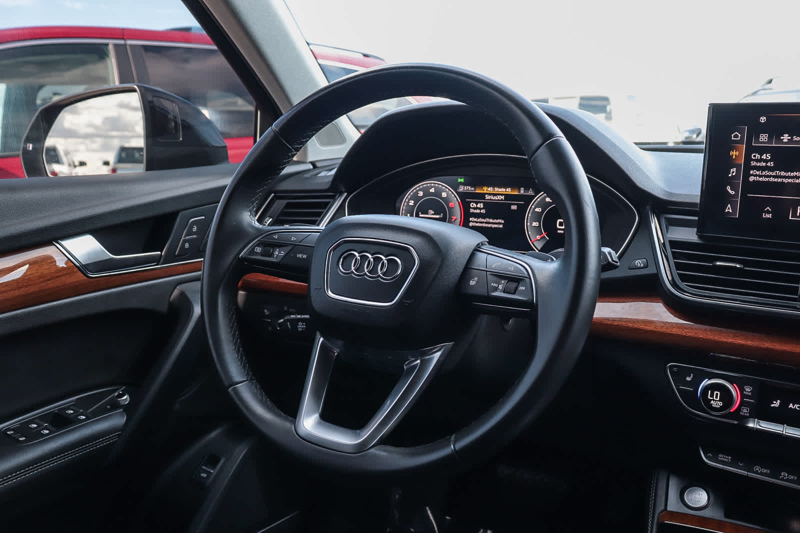 Thumbnail: 2023 Audi Q5 - 22