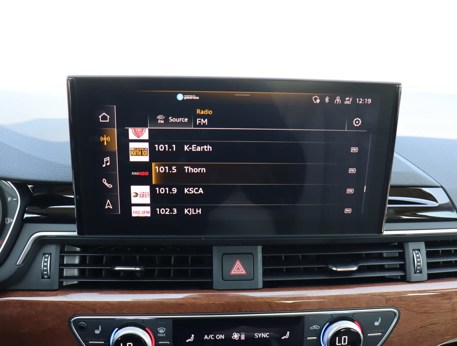 Thumbnail: 2023 Audi A4 - 11