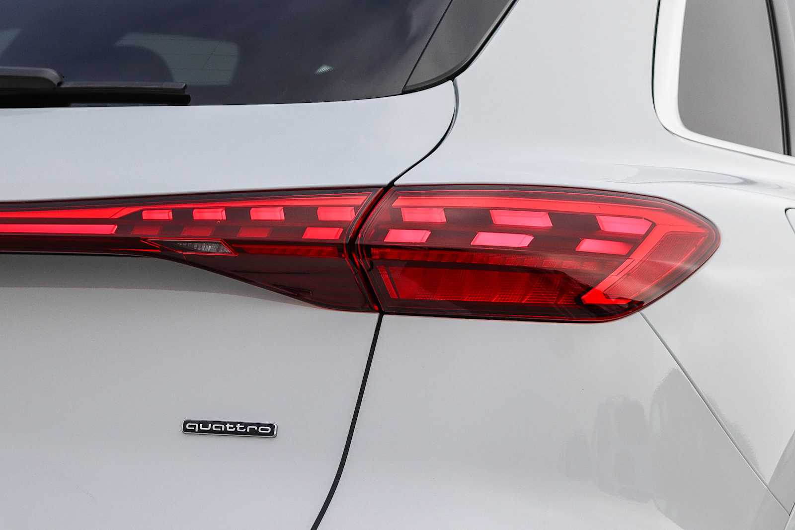 Thumbnail: 2025 Audi Q5 - 10