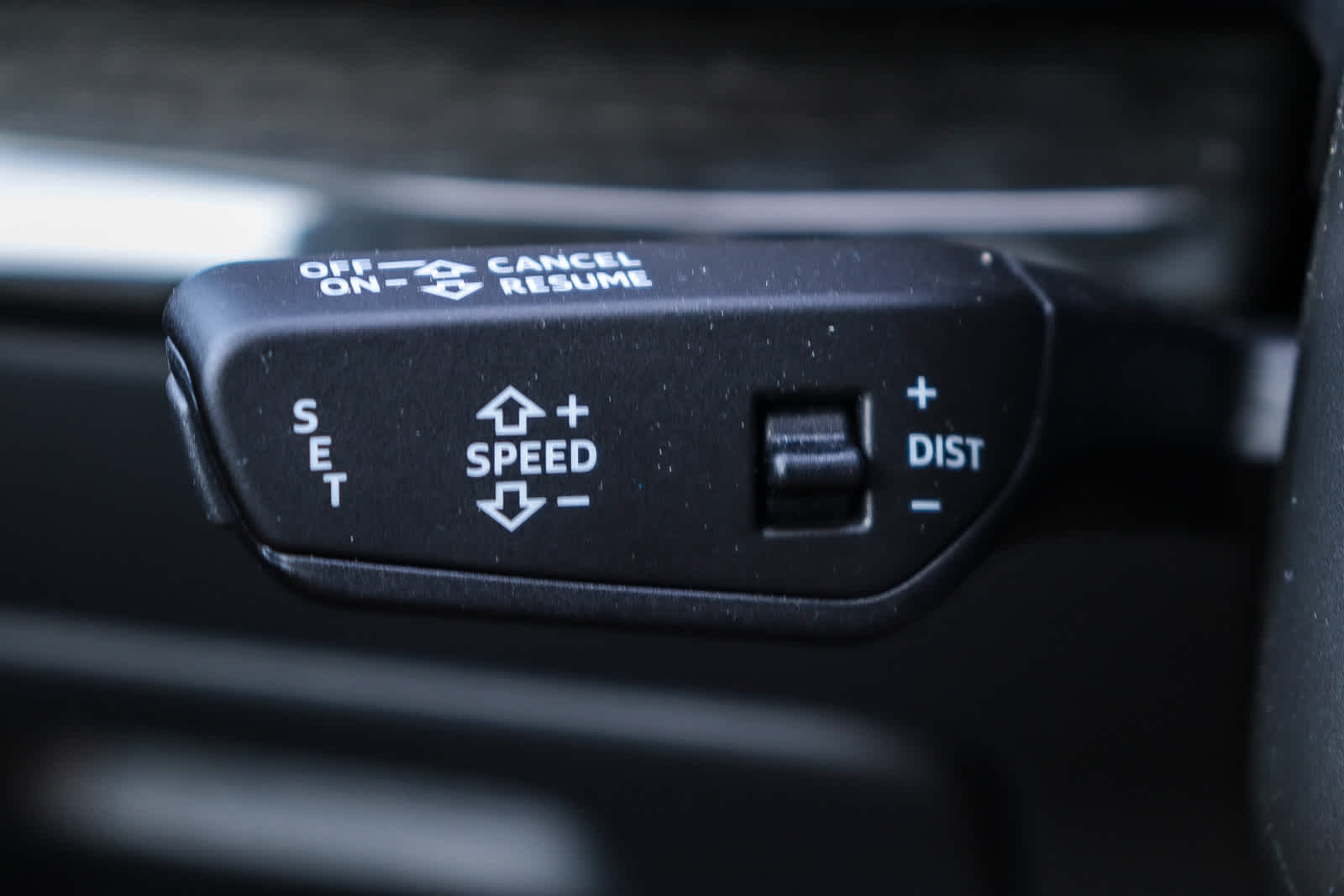 Thumbnail: 2026 Audi Q8 - 32