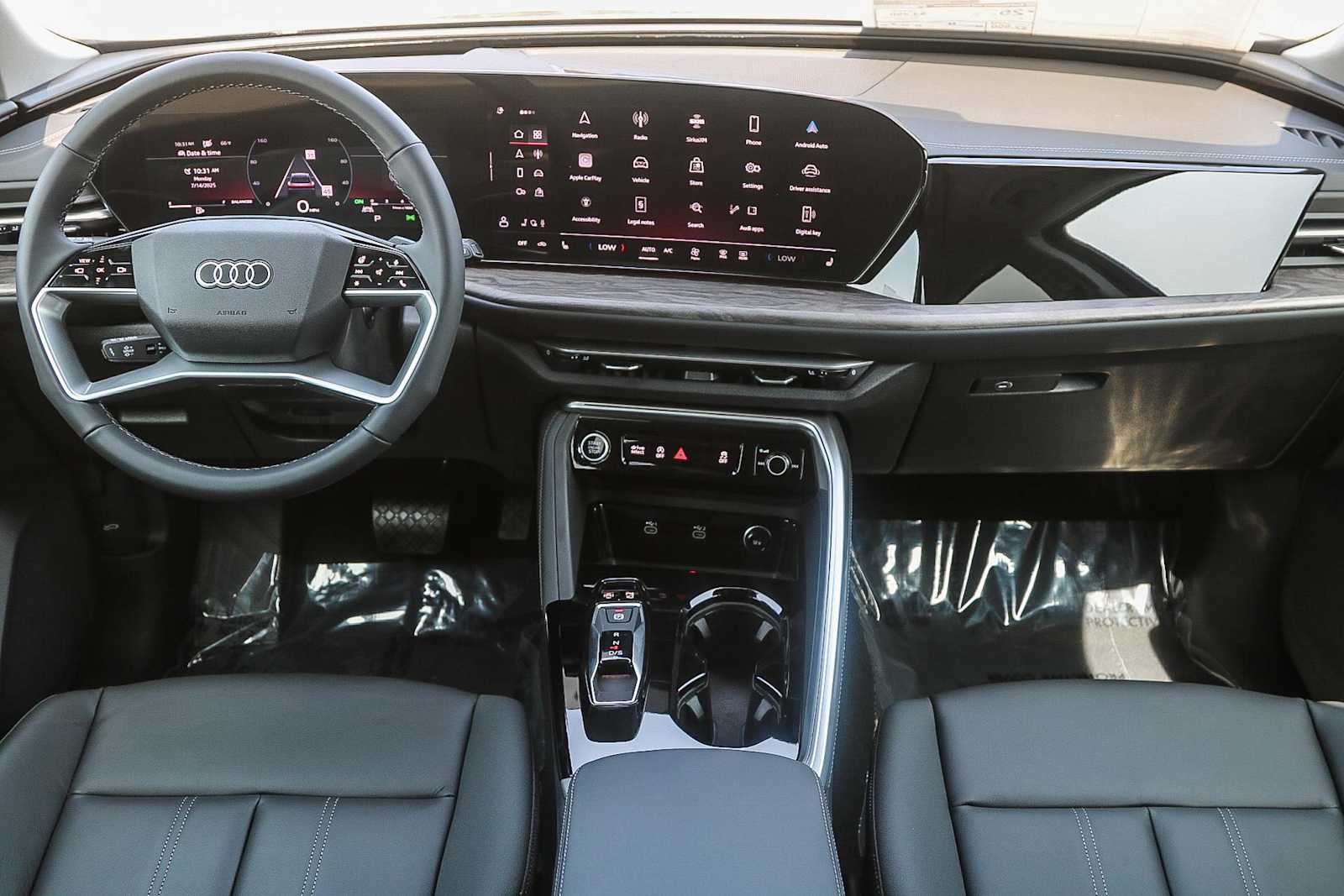 Thumbnail: 2025 Audi Q5 - 12