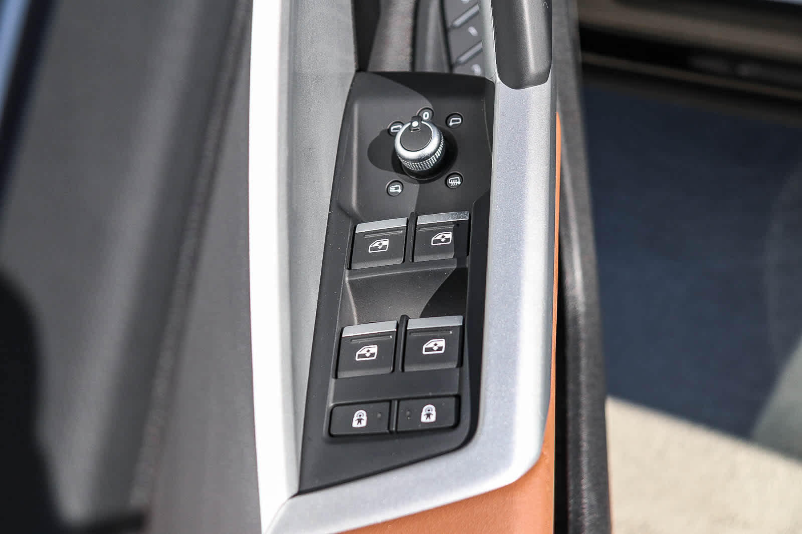 Thumbnail: 2025 Audi Q3 - 27