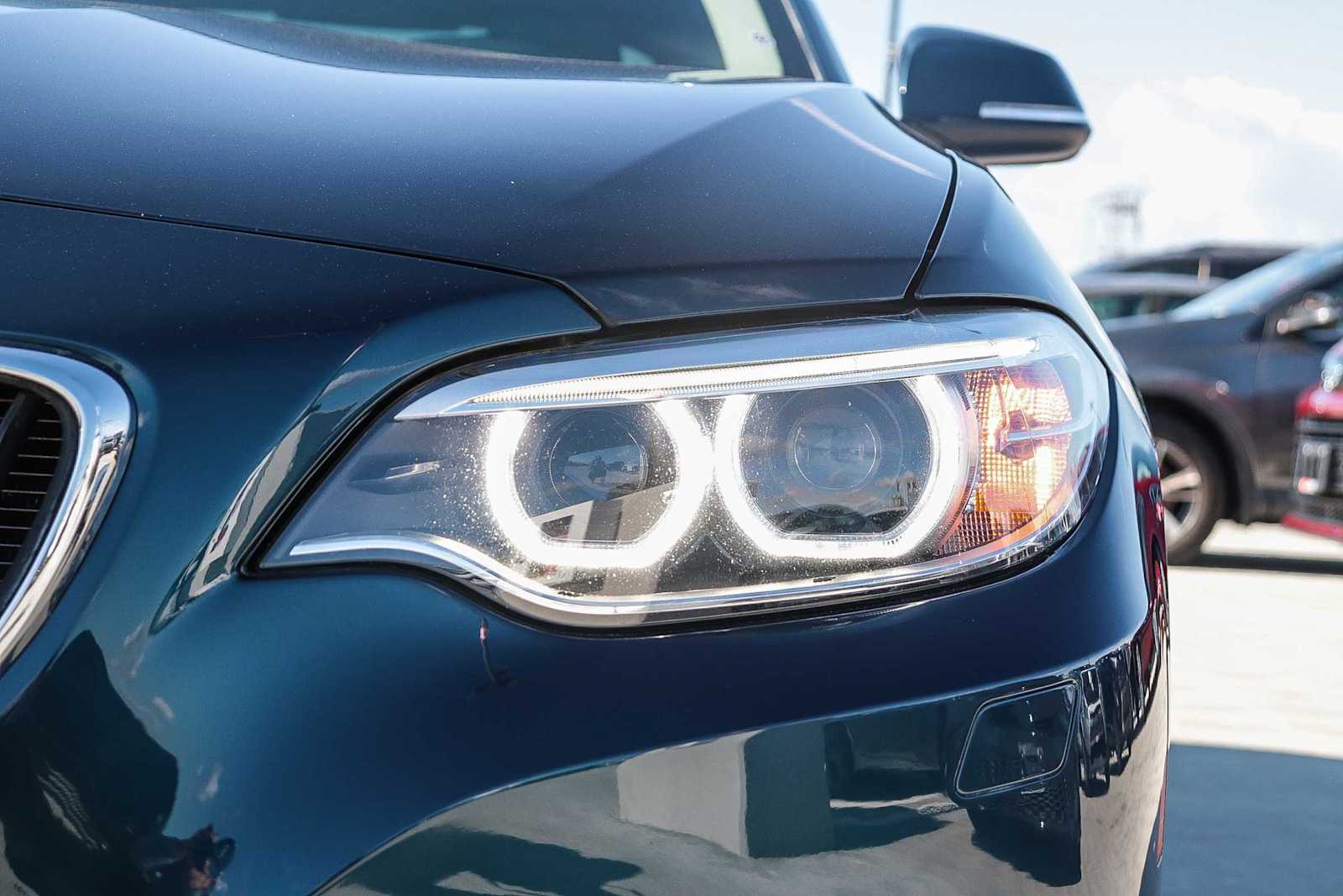 Thumbnail: 2015 BMW 2 Series - 4