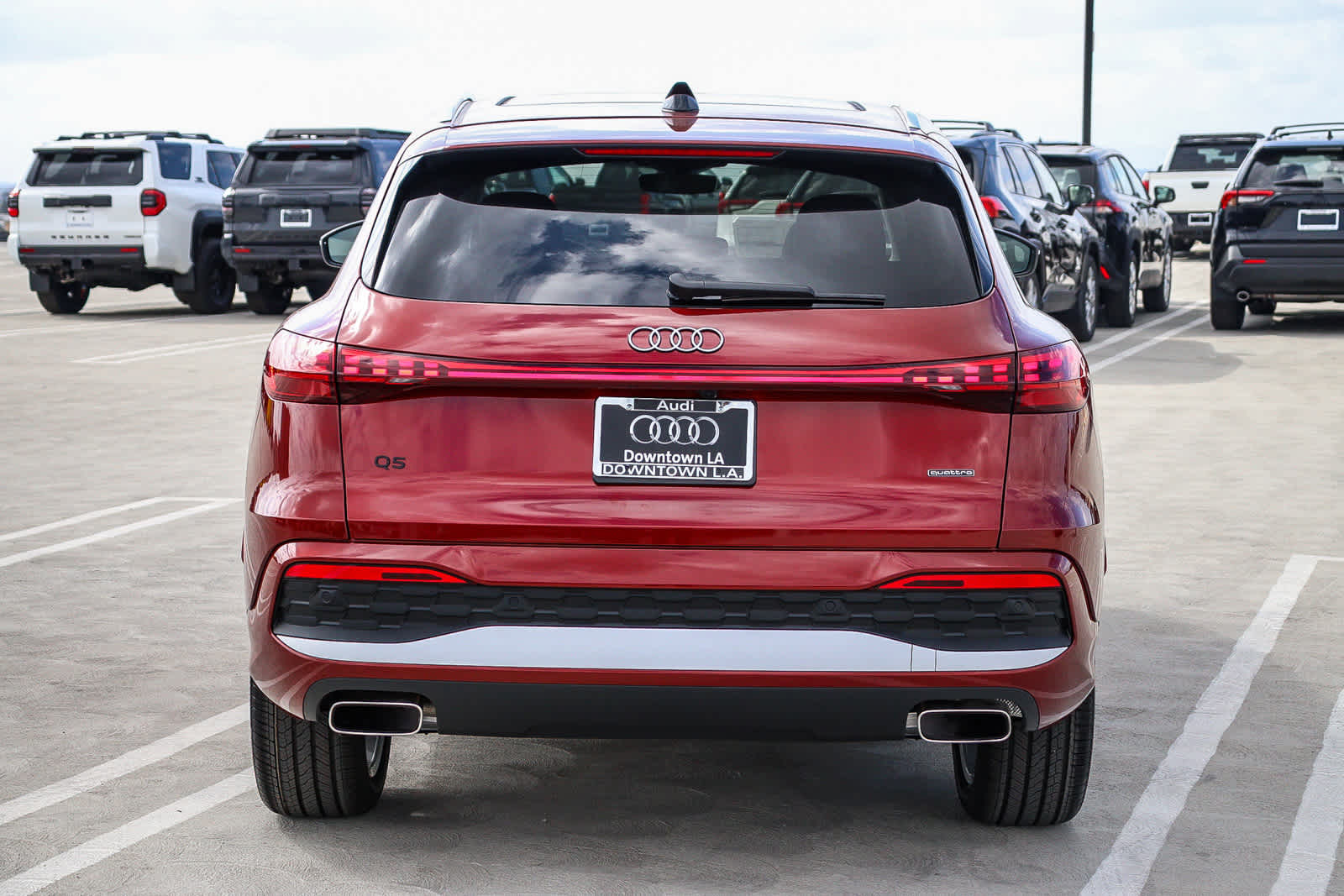 Thumbnail: 2025 Audi Q5 - 8