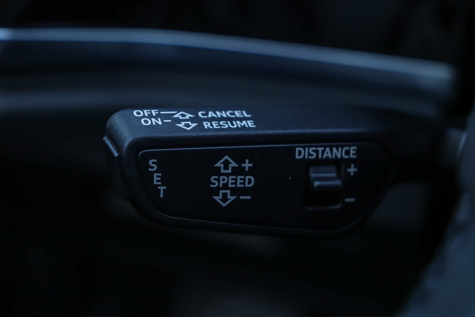 Thumbnail: 2025 Audi Q3 - 33