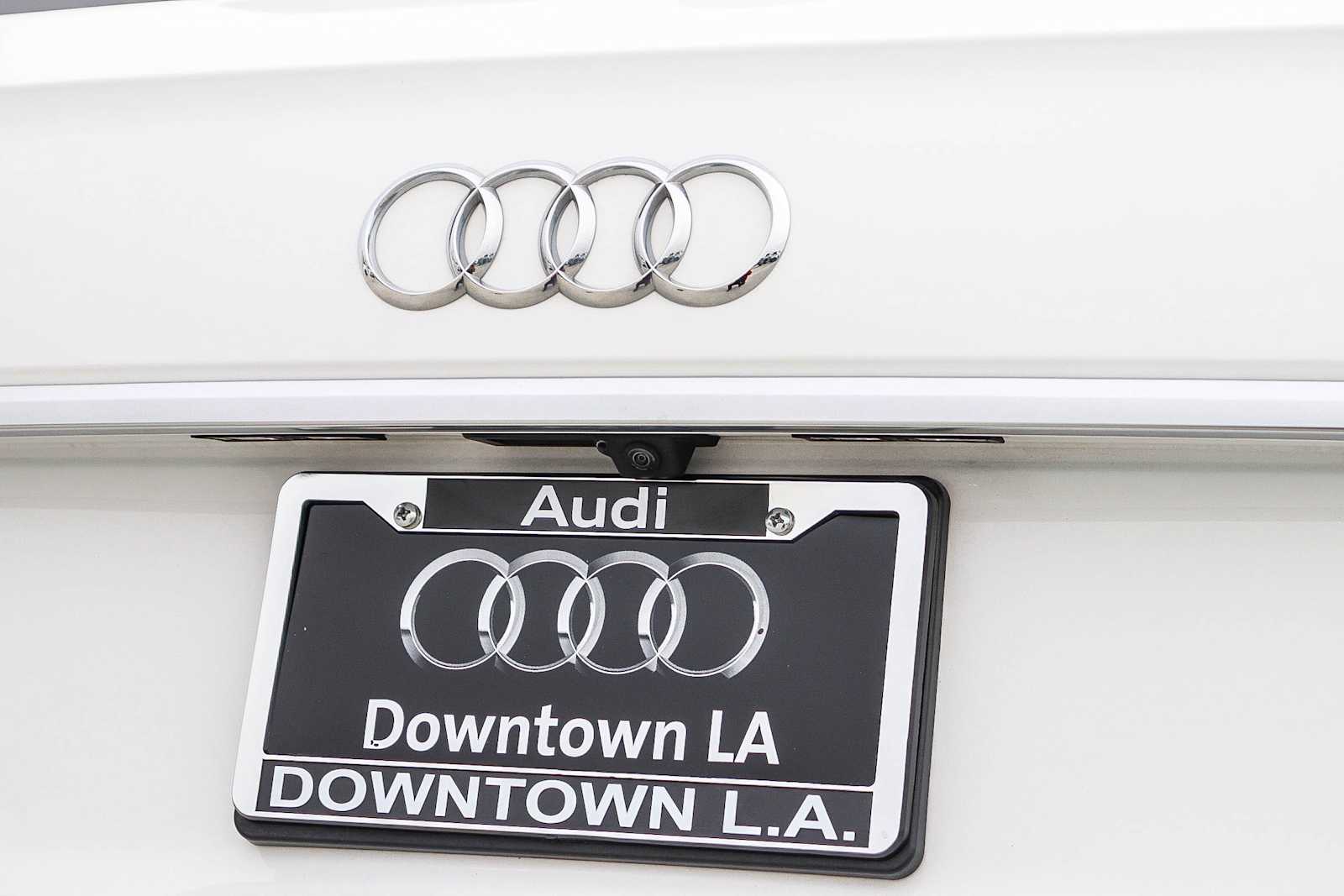 Thumbnail: 2022 Audi Q5 - 11