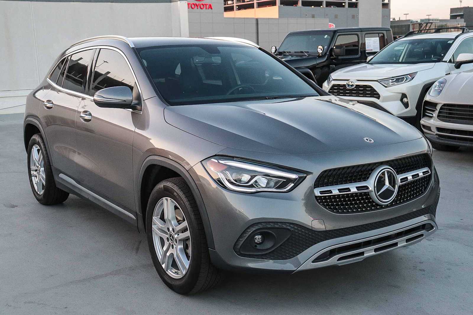 Thumbnail: 2023 Mercedes-Benz GLA - 3